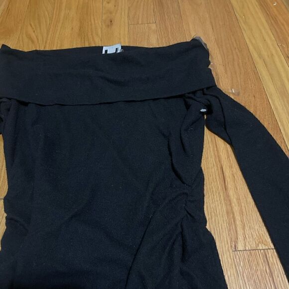 H by bordeaux | off the shoulder top - Picture 3 of 5